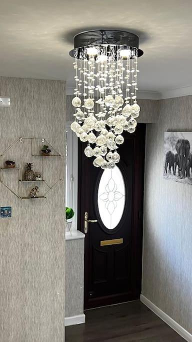 Cheerful 3 Bedroom Townhouse With Free Parking. Billericay Εξωτερικό φωτογραφία